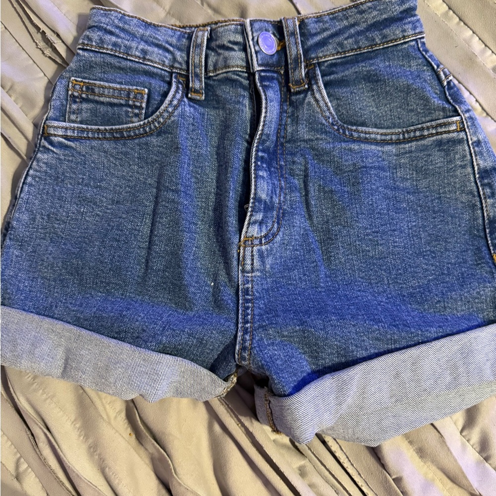Cotton On Rolled Hem Mid-Rise Denim Shorts - Blue